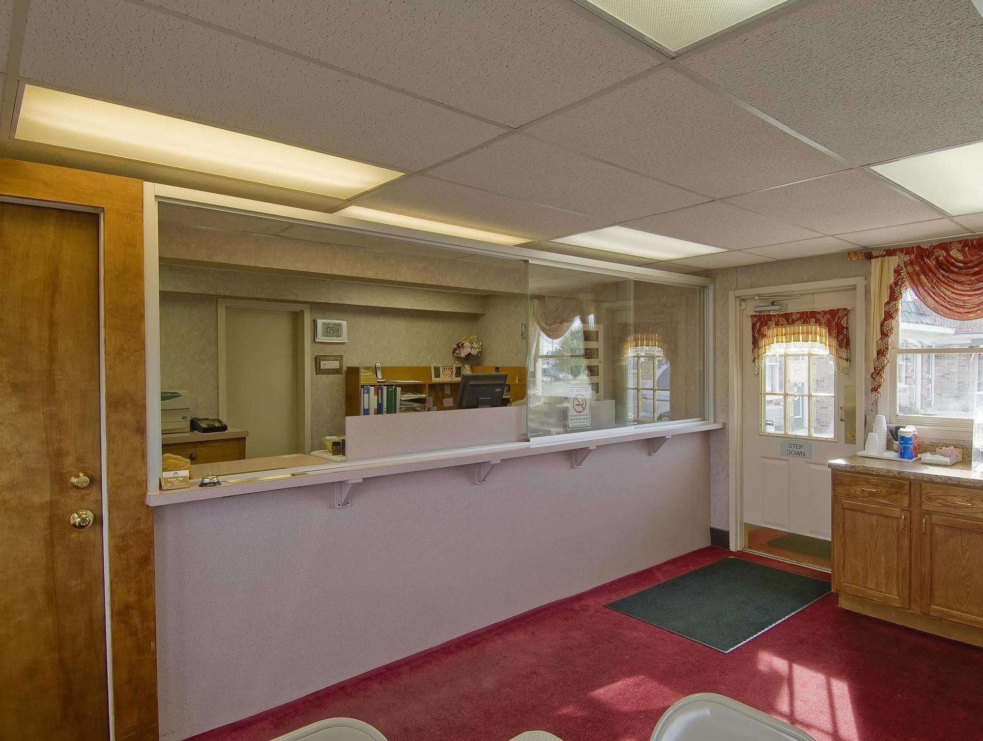 Americas Best Value Inn Marion Kültér fotó